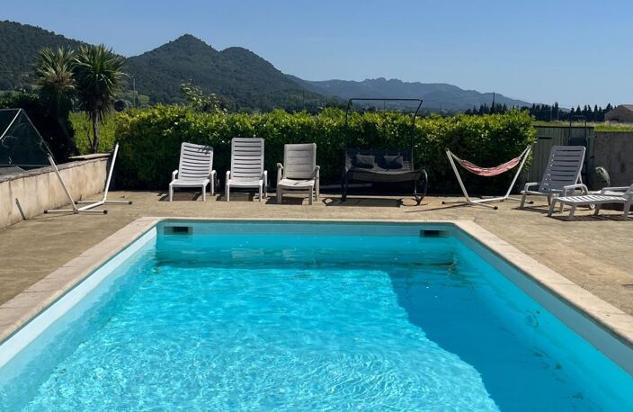 Ensemble de deux villas sur Séguret — photo 4