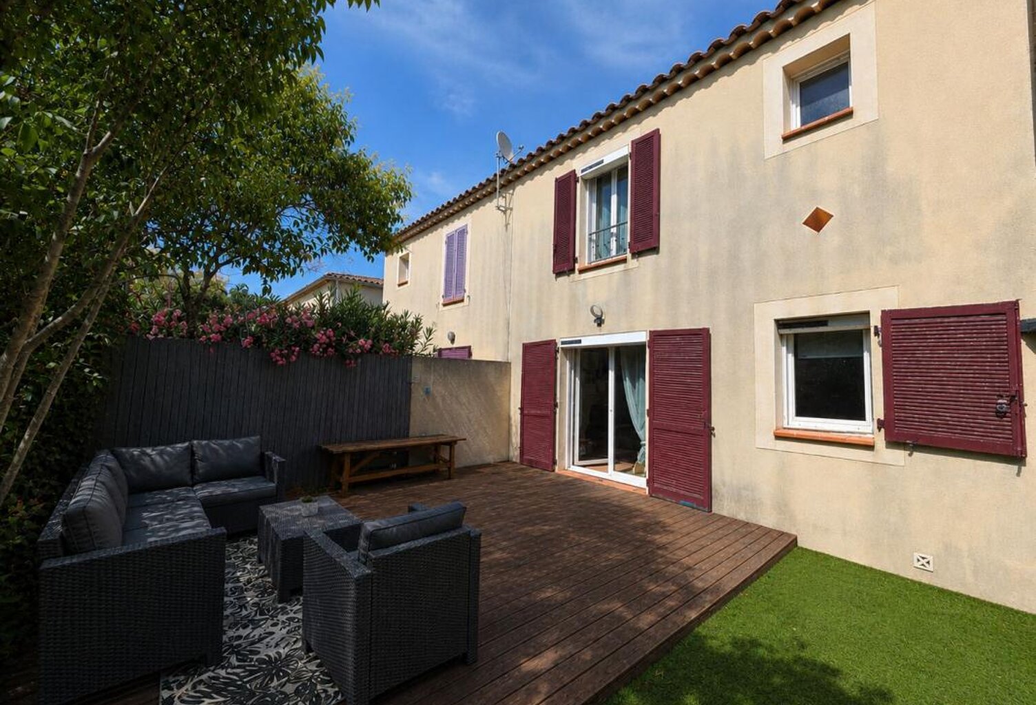 Maison À Vendre Morières 3 chambres, jardin et garage — photo 1