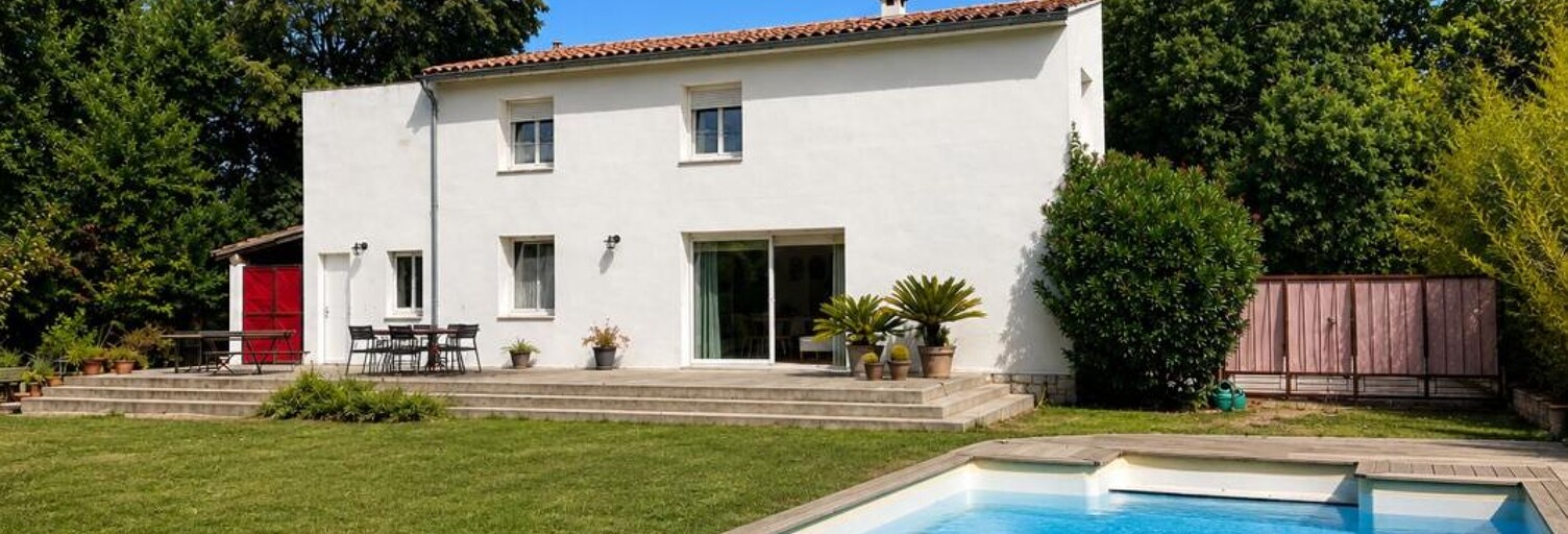 Maison 10 Pièces 275 m² à vendre à Avignon (84140)