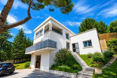 Maison 4 pièces 630000 €