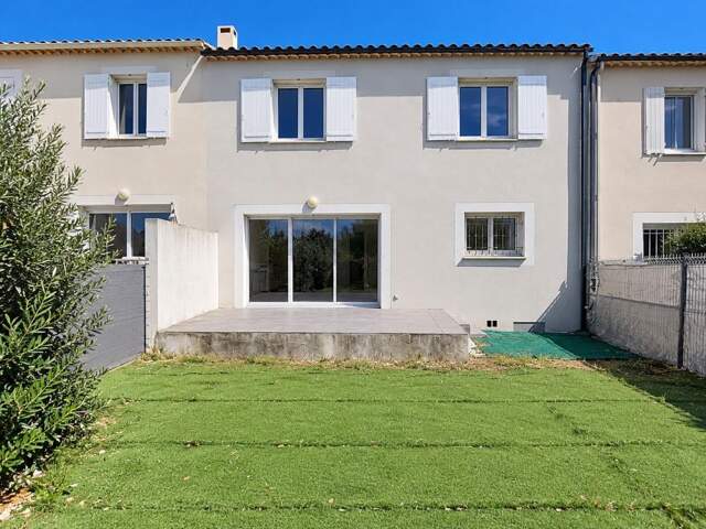 Maison 3 chambres et garage à vendre Montfavet — photo du bien