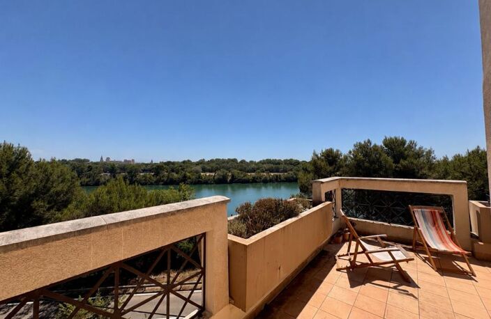 Les Angles, Appartement avec terrasse et ascenseur, vue Palais des Papes — photo 3
