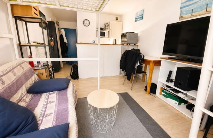 Appartement À Vendre — photo 2