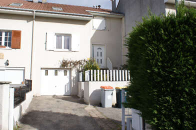 Maison 4 pièces 960 €