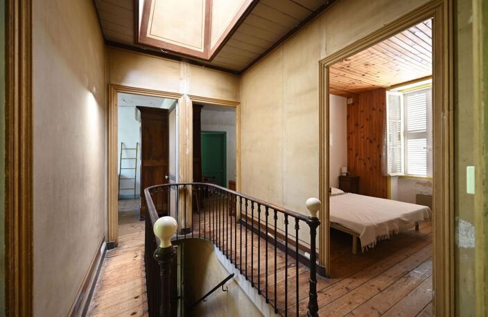 COEUR DE ST MARTIN - Maison de charme à rénover avec jardin — photo 5