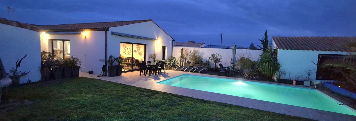 Maison 10 Pièces 244 m² à vendre à Aigrefeuille-d'Aunis (17290)