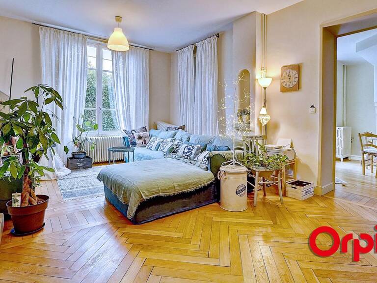 Maison bourgeoise d’exception avec piscine à La Tour-du-Pin — photo 1