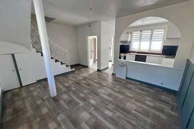 Appartement 3 pièces 920 €