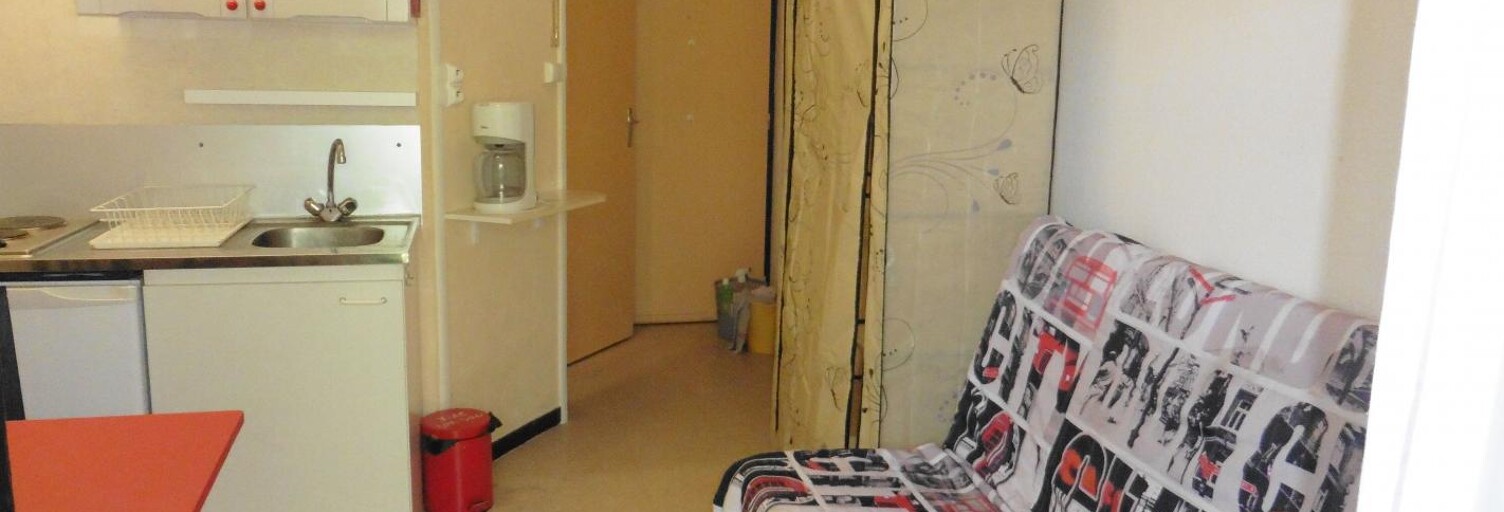 Appartement 1 Pièce 14 m² à louer à Saint-Genis-Laval (69230)
