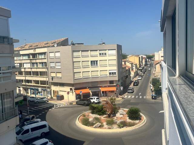 Palavas rive droite STUDIO  meublé à louer à l'année — photo du bien