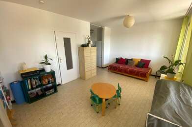 Appartement 1 pièces 670 €