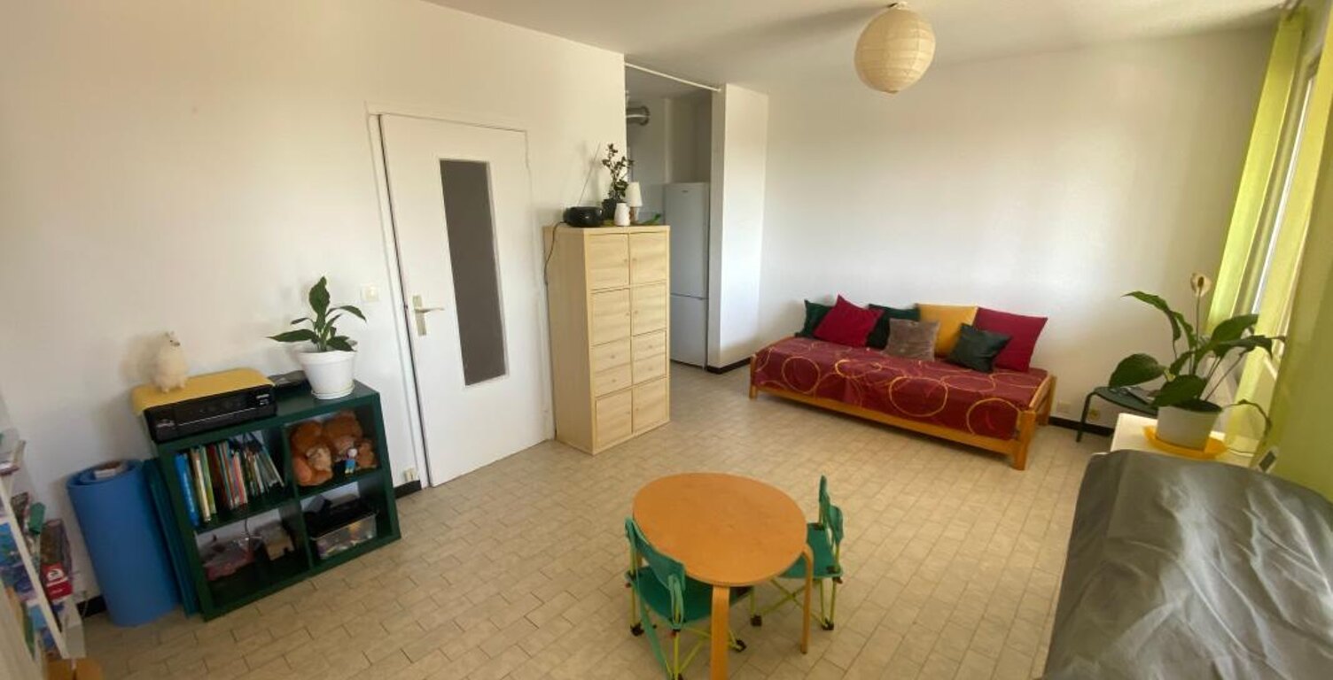 Appartement La Grande Motte 1 pièce 29,41 m2 + loggia vitrée avec vue sur mer — photo 1