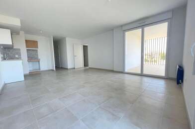 Appartement 4 pièces 978 €