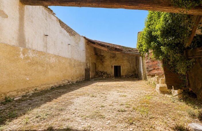 REMISE À RÉNOVER AVEC FORT POTENTIEL — photo 4