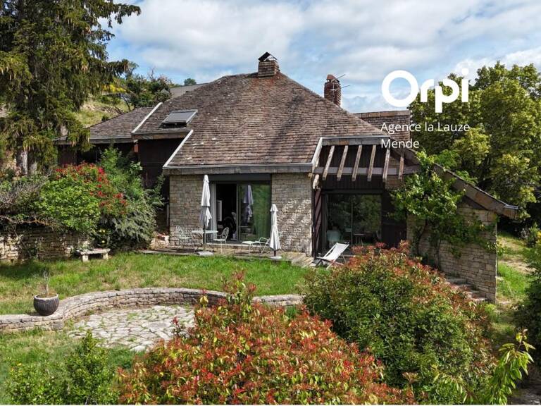 Maison d’architecte – volumes, pierre et paysage — photo 1