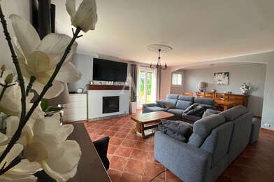 Maison 8 pièces 399000 €