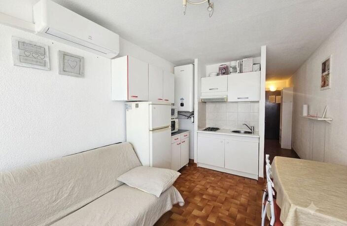 Appartement avec coin nuit, étage élevé, climatisation, ascenseur, vue étang ! — photo 4