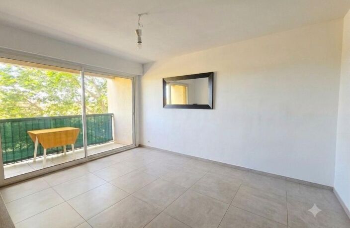 2 piéces de 42m², loggia, ascenseur, vue sur l'étang de Thau — photo 2