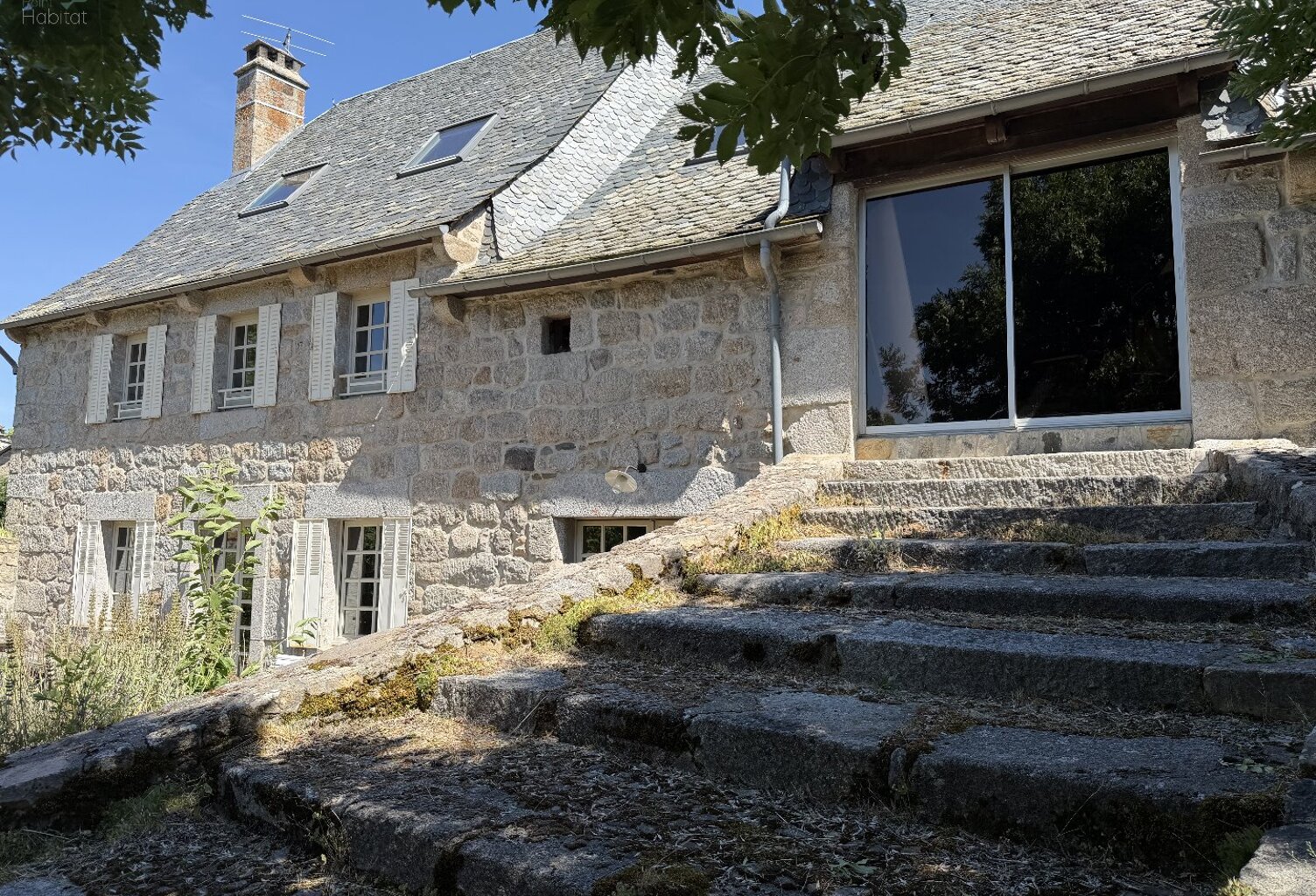 Maison T6  et dépendances GRANDVALS — photo 1
