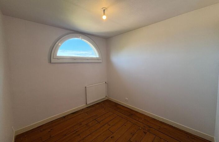Appartement T3 proche centre-ville Aire sur l'Adour — photo 3