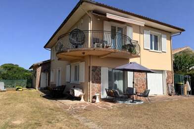 Immeuble  187000 €