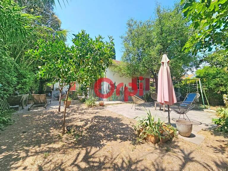 Maison À Vendre Seyne sur mer  de 157m² sur 390m² de terrain — photo 1