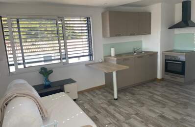 Appartement À Vendre — photo du bien