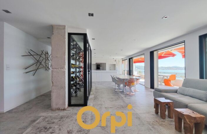 BANDOL : Appartement d'exception VUE MER — photo 4