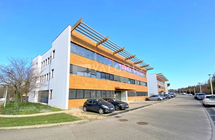 BUREAUX à LOUER — photo 2