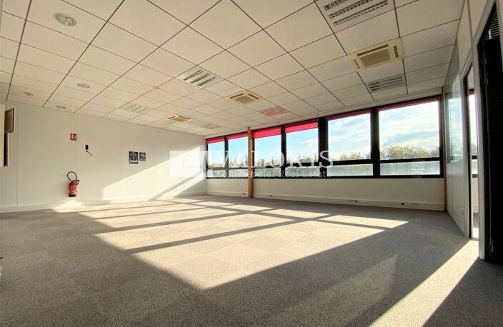 BUREAUX à LOUER — photo 5