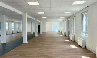 Bureau  680 m² à louer à Lyon 3 (69003)