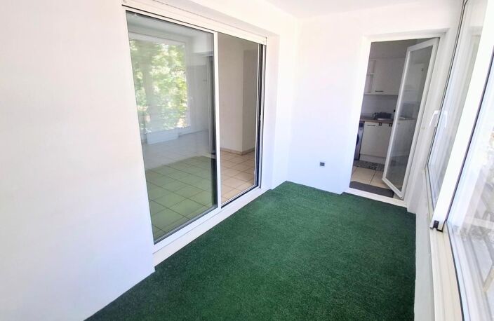 À vendre – Spacieux T2 avec parking privatif au cœur de Six-Fours-les-Plages — photo 4