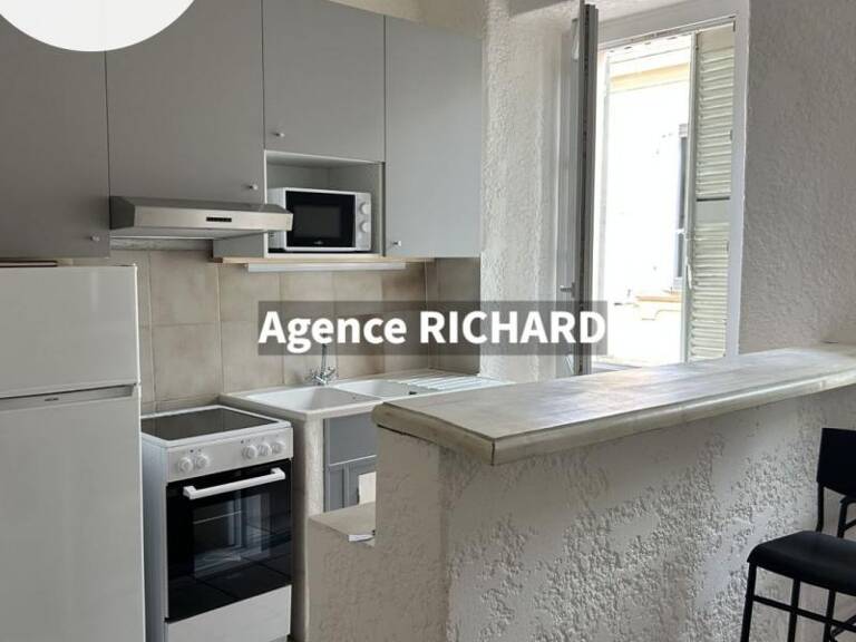 A LOUER OLLIOULES  appartement T2 meublé — photo 1
