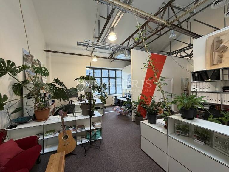 BUREAUX à LOUER — photo 1