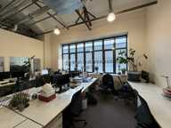 BUREAUX à LOUER — photo 4