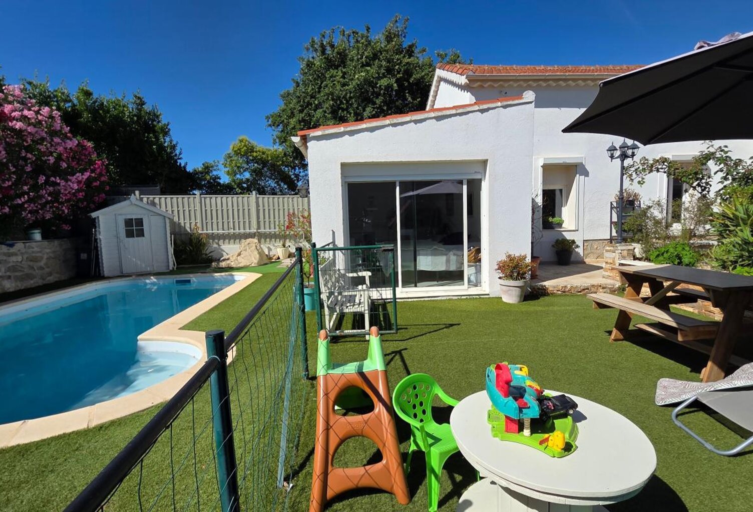 Maison de plain pied type 4 avec piscine à vendre à La Seyne Sur Mer 83500 — photo 1
