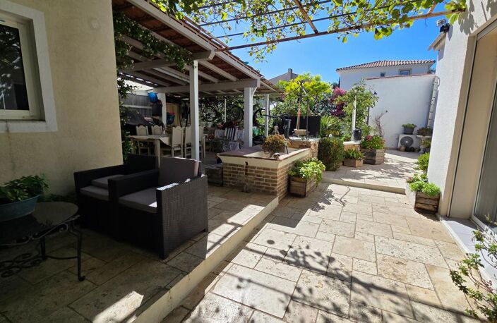 Maison de plain pied type 4 avec piscine à vendre à La Seyne Sur Mer 83500 — photo 2