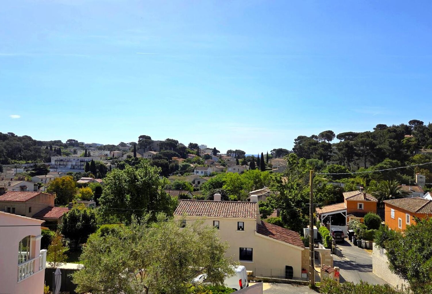 Appartement T4 à vendre dans maison divisée 83500 La Seyne Sur Mer — photo 1