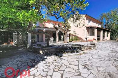 Maison 7 pièces 700000 €