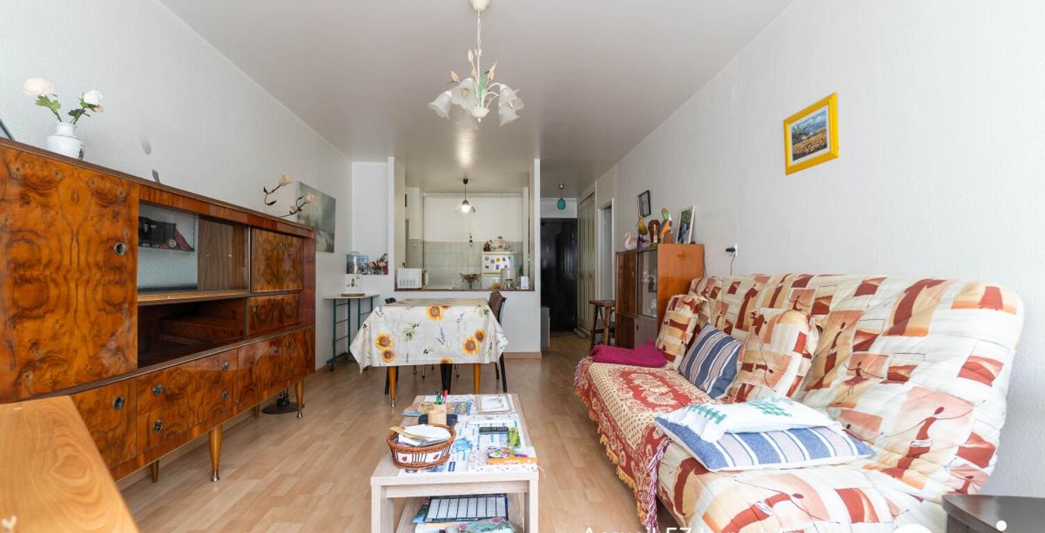 Appartement À Vendre — photo 1