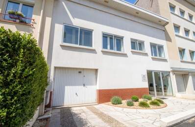 Maison à vendre avec jardin — photo du bien