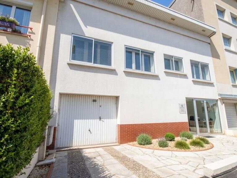 Maison à vendre avec jardin — photo 1