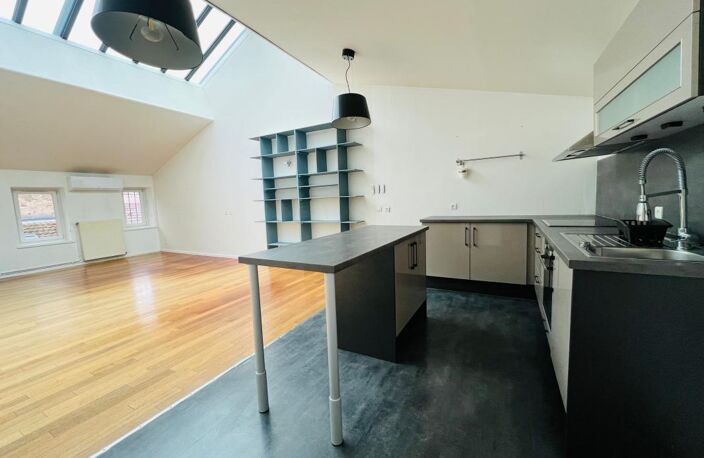 Appartement À Louer — photo 2