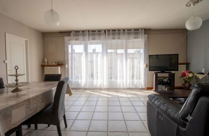 Appartement À Vendre — photo 2