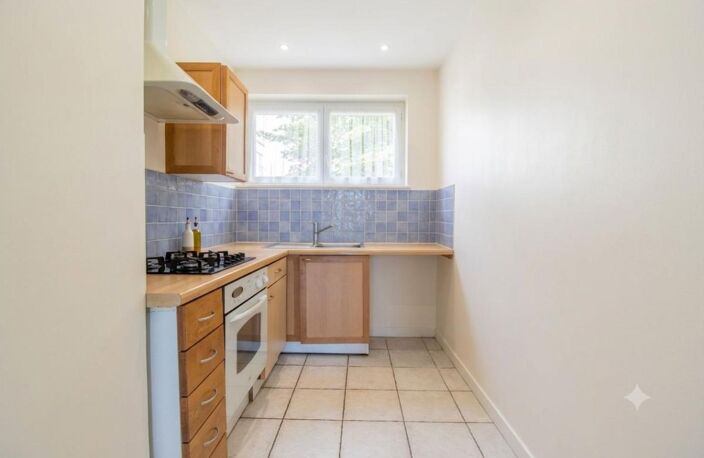 Appartement À Vendre — photo 3