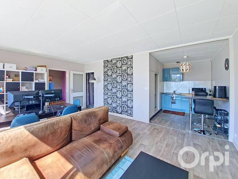 Exclusivité ORPI Stanislas : grand T2 de 56m² avec parking au pied du vélodrome — photo 1