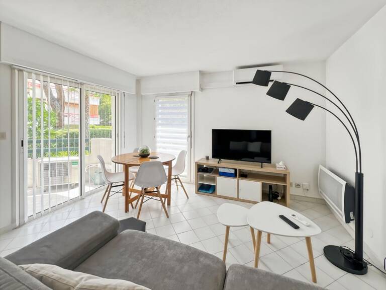Coup de cœur : Lumineux 2 pièces avec terrasse et parking – Prêt à vivre ! — photo 1