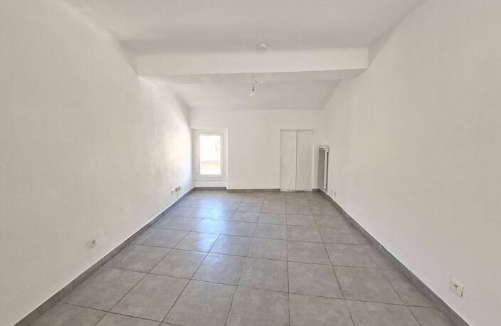 Prades Immeuble de rapport composé de 3 appartements de Type 2 — photo 4