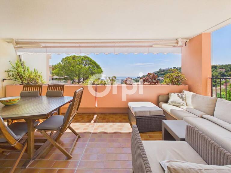 DOMAINE DE BELLEVUE - T4 de 110m² - VUE MER - 2 PARKINGS + CAVE - ETAT PARFAIT — photo 1