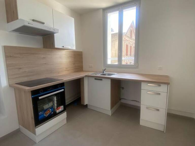 Appartement À Louer — photo 1
